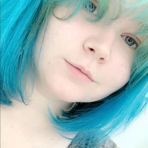 Meet your Posher, Corrine